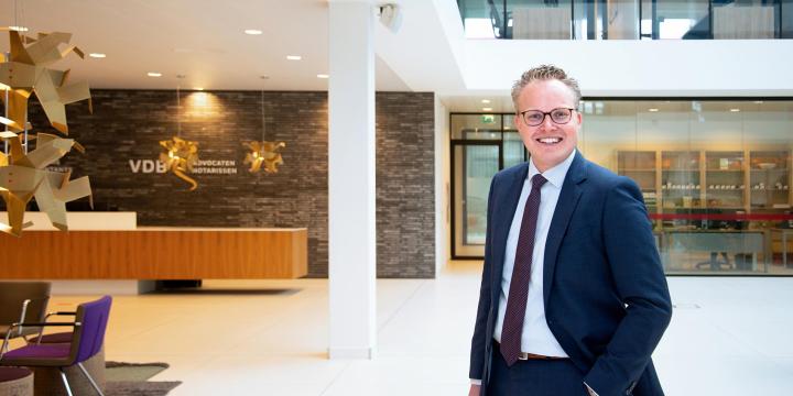 Vastgoednotaris Frans Verlinden opgevolgd door William Kuijpers